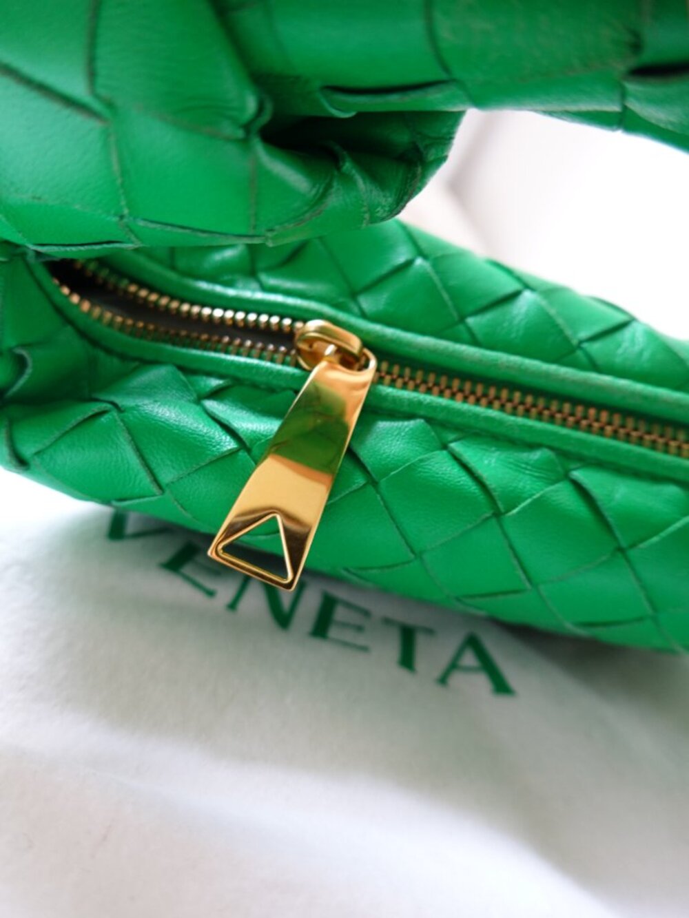 Bottega Veneta Mini Jodie Bag in Green Parakeet - Picture 11 of 16